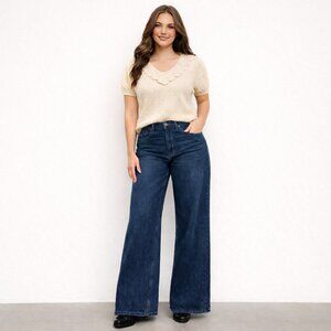 Vintage 70s 80s Winks Lane Cream Short Sleeve Texture Ruffle V-Neck Sweater